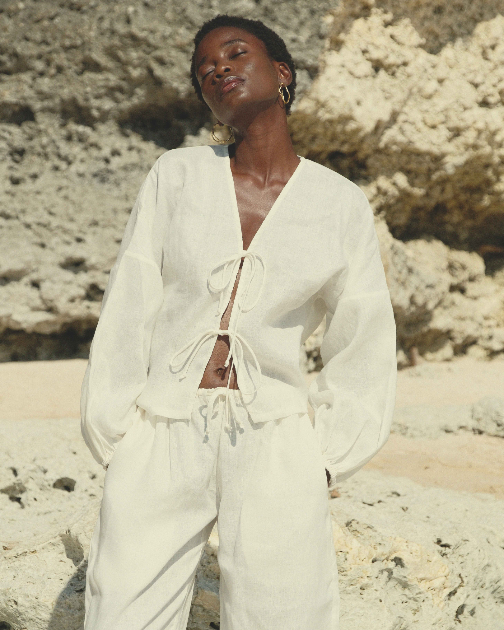 Long Sleeve Two-Tie Top in White Linen